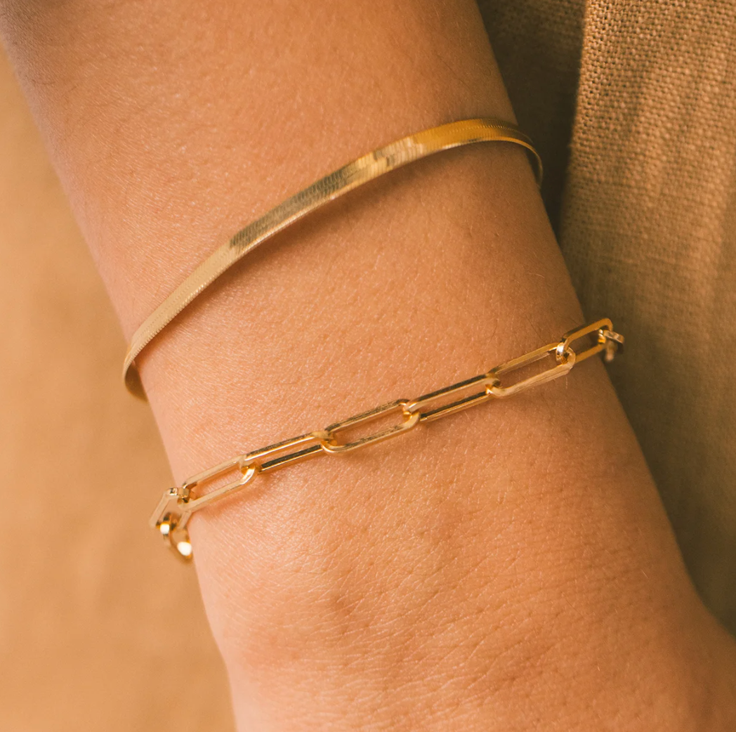 Eloise Gold Papierklammer Armband