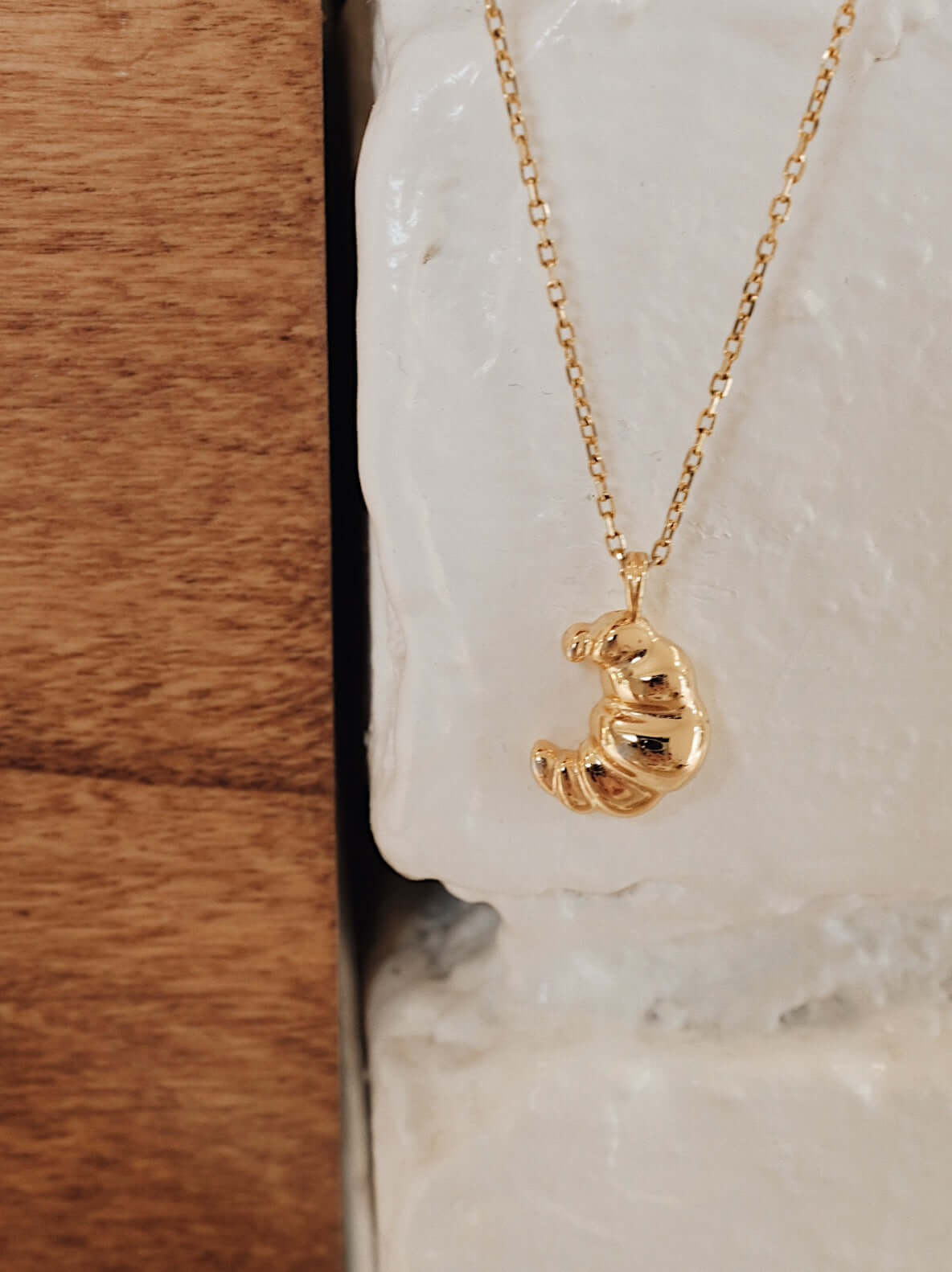 Croissant Halsband