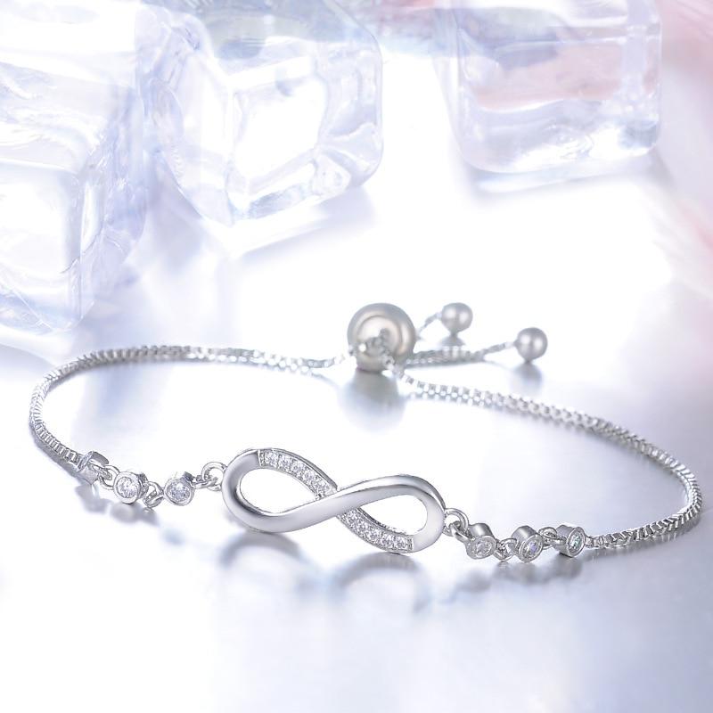 Justerbart Infinity-armband i Silver