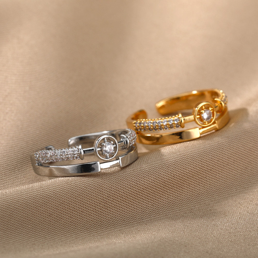 Verstellbarer Sternring aus Gold Zirkon