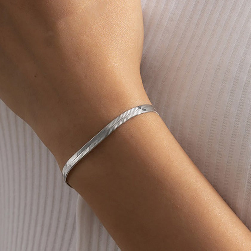 Vida Guld Herringbone Armband