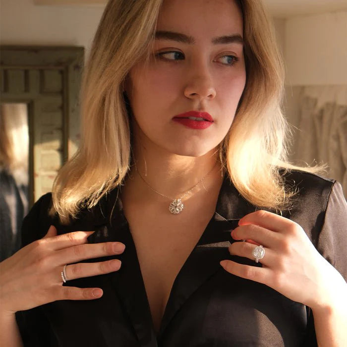 Lyckohjärtans Halsband