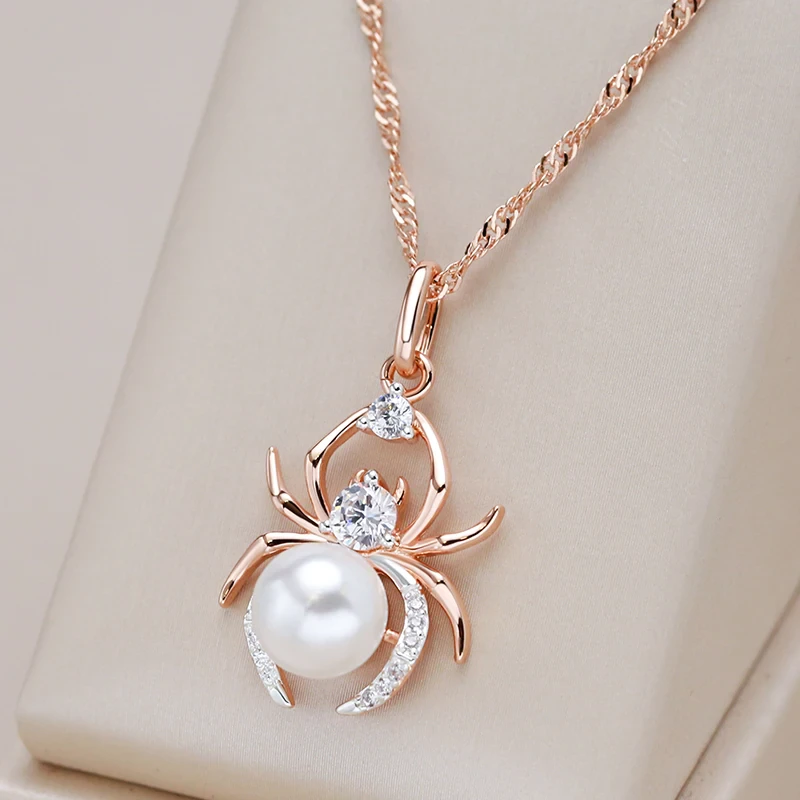 Elegant Pärlspindel Halsband